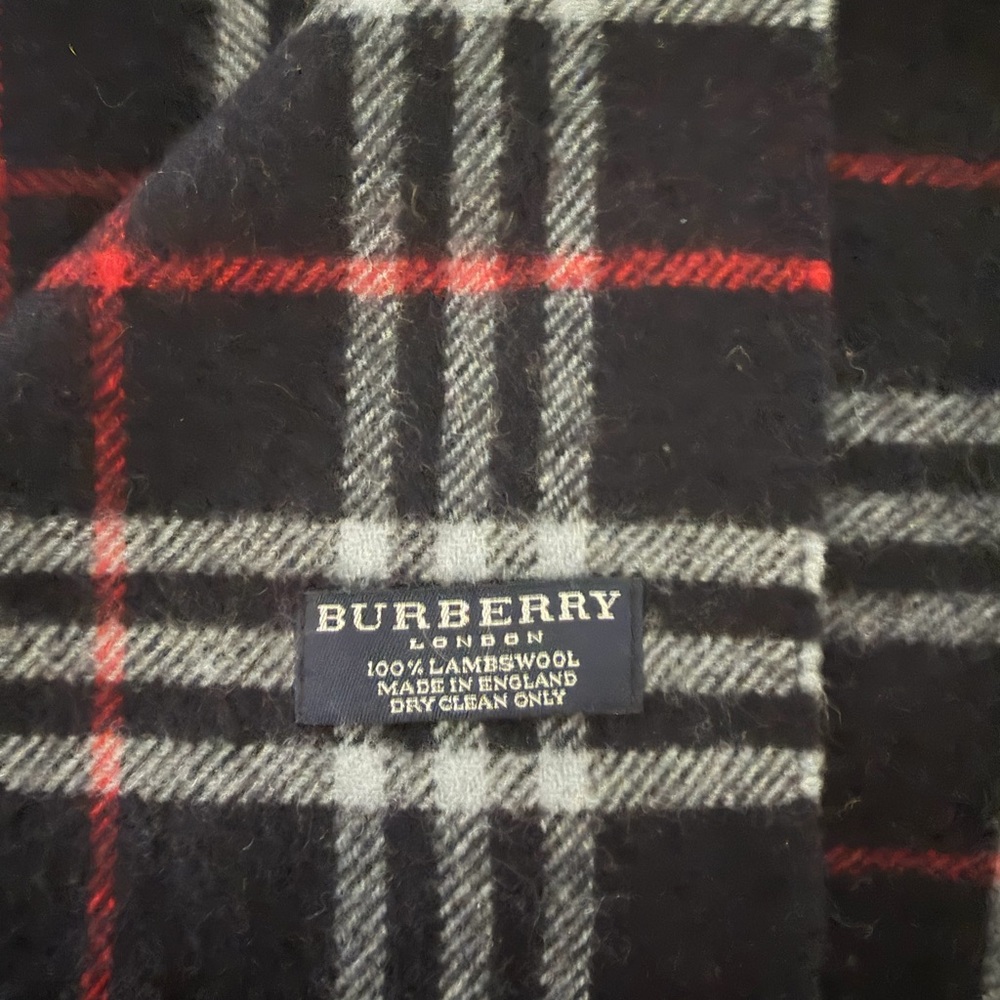 Burberry London Neck Scarf.